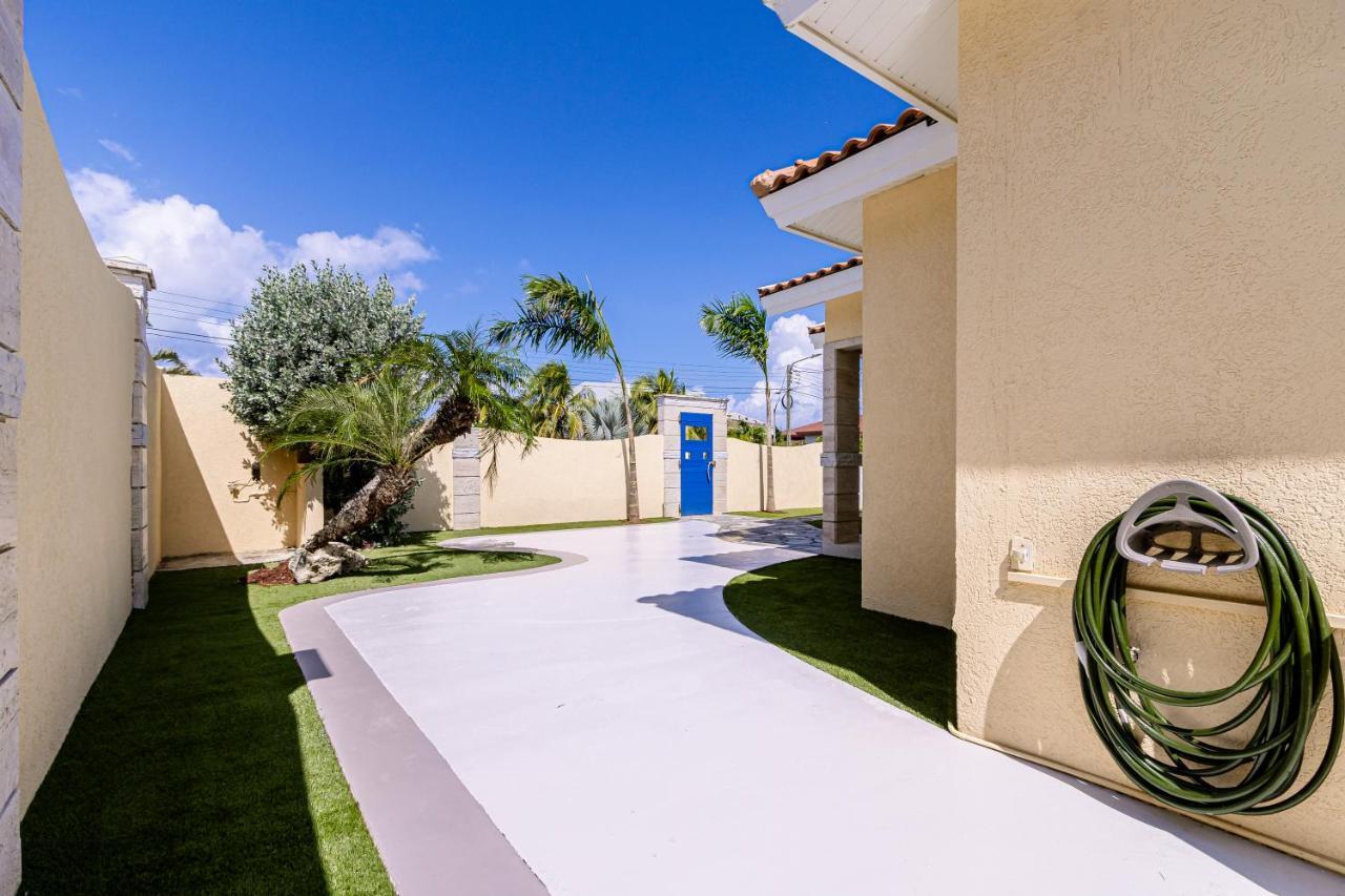 Ruby 15 Villa Palm Beach Kültér fotó